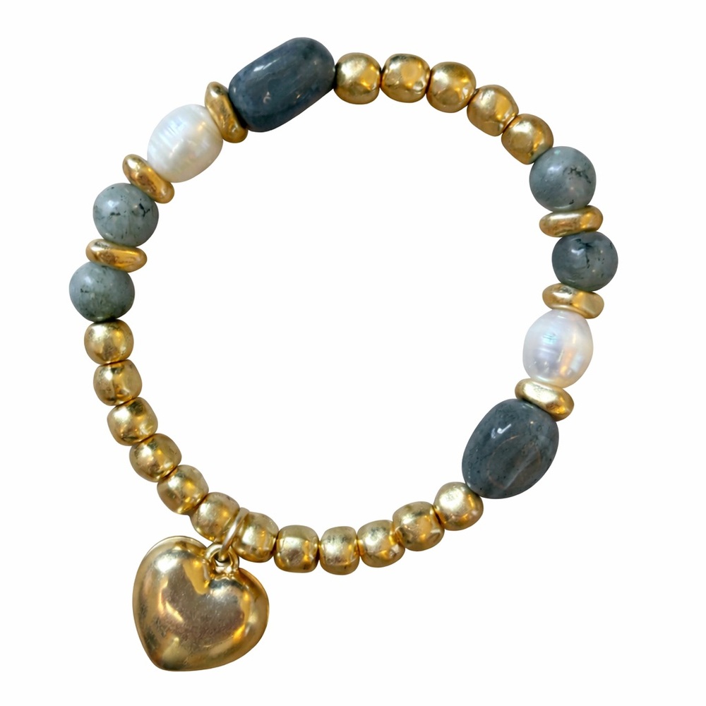 Freshwater pearl and Stone boutique style bracelet with gold heart charm